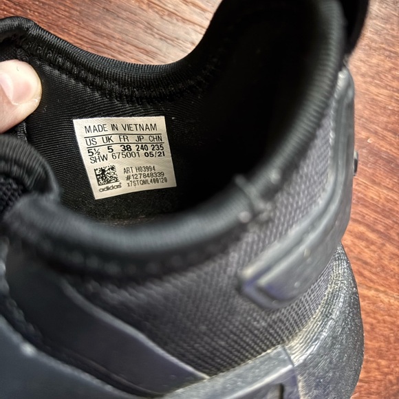 Adidas NMD_R1 Black Sneakers Womens 7 Tennis Shoes Athletic - Picture 5 of 6